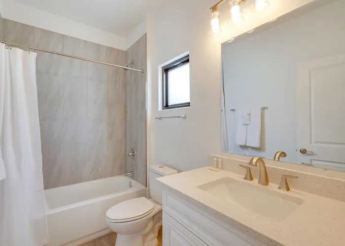Easy Dtwn Access! Prime Phx For Couples *